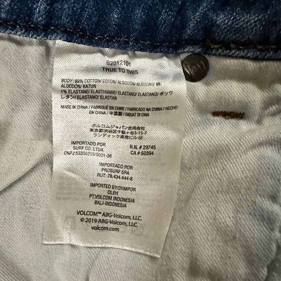 Volcom ~ Denim Cutoffs ~ size 27 ~ Stoney Stretch Short - Picture 5 of 9